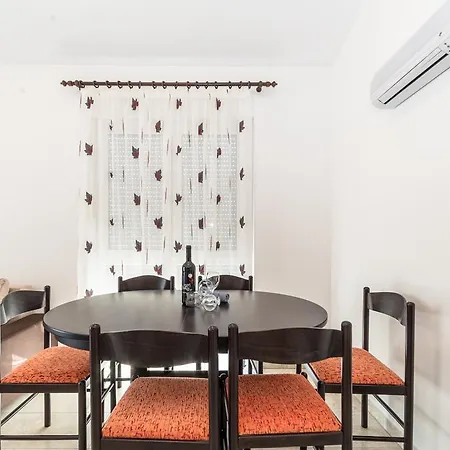 Benko Apartment *